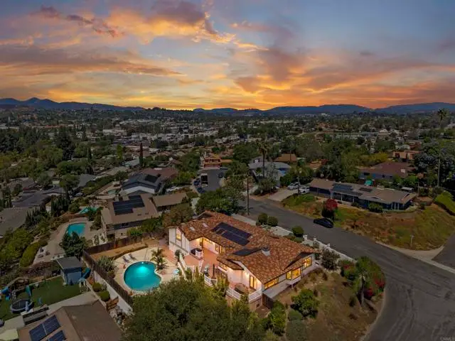141 Helen Way, Escondido, CA 92025 - #1