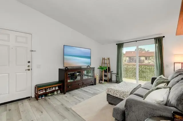 4055 Porte La Paz  #141, San Diego, CA 92122 - #3