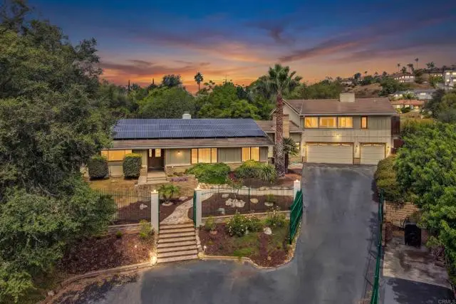3056 Overhill Drive, Vista, CA 92084 - #1