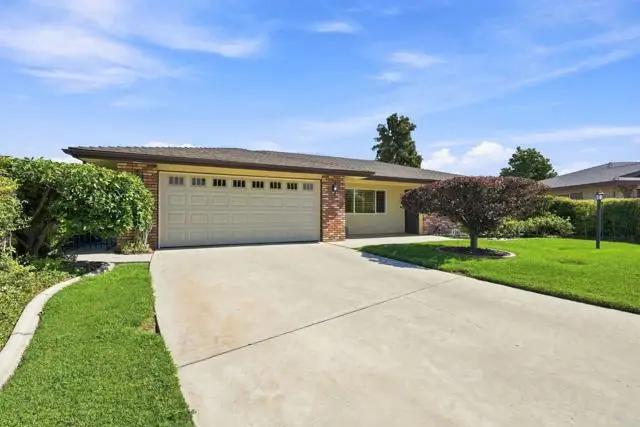 43154 Parkway Avenue, Hemet, CA 92544 - #3
