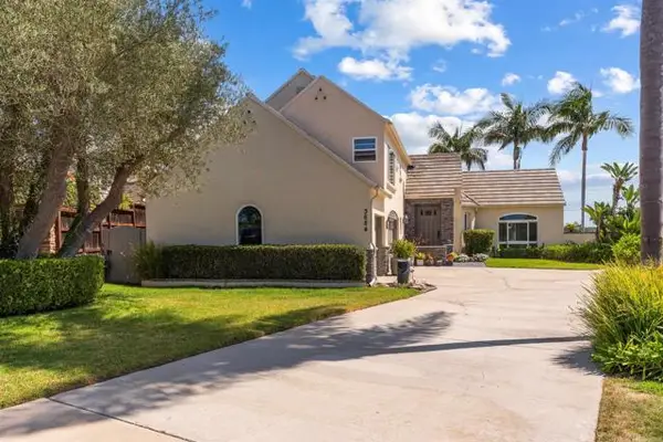 3684 Maria Ln, Carlsbad, CA 92008