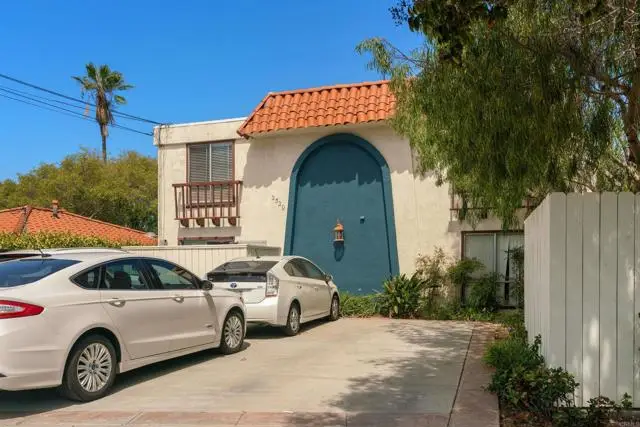 2520 collier Avenue, San Diego, CA 92116 - #3