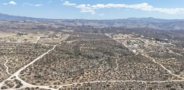 0000 Powerline Rd., Aguanga, CA 92536