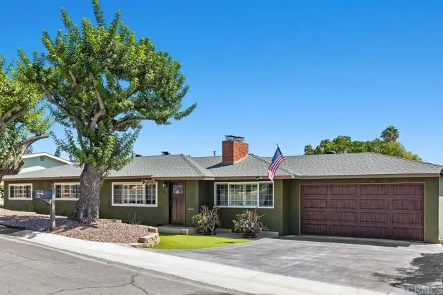 351 10th Ave, Escondido, CA 92025 - #1