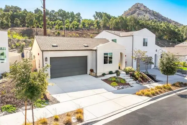 461 Meadowood Street, Fallbrook, CA 92028 - #1