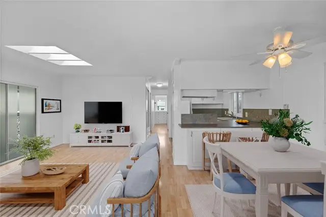 307 Lexington Circle, Newport Beach, CA 92660 - #1