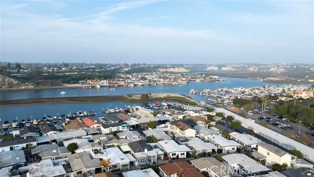 307 Lexington Circle, Newport Beach, CA 92660 - #3
