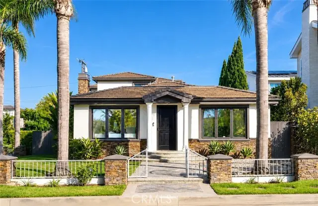 501 Aliso Ave., Newport Beach, CA 92663 - #1