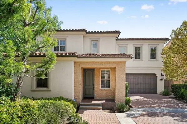 21 Fanpalm, Irvine, CA 92620