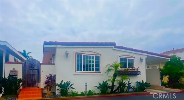 121 Yorktown, Newport Beach, CA 92660 - #1