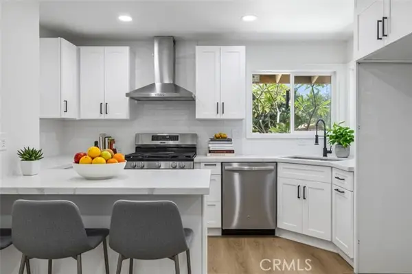 1784 Commonwealth, Fullerton, CA 92831
