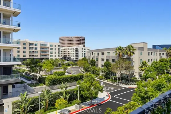 108 Tribeca, Irvine, CA 92612