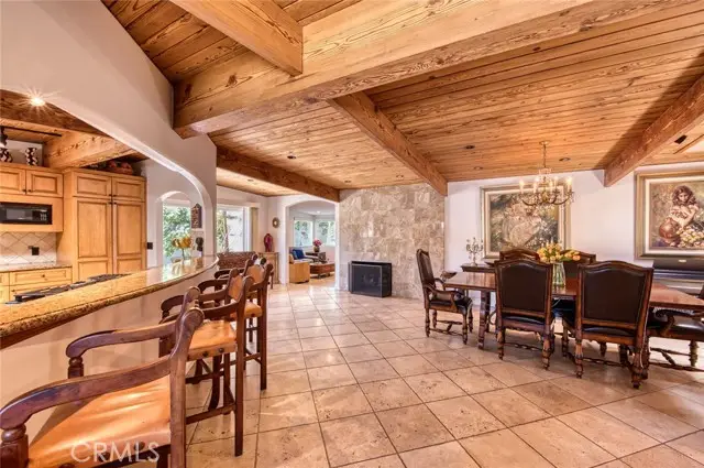 327 Santa Isabel, Newport Beach, CA 92660 - #2