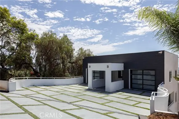 12286 Circula Panorama, Santa Ana, CA 92705