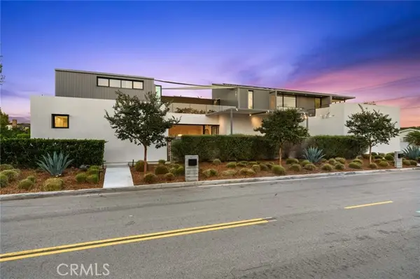 2320 Clay Street, Newport Beach, CA 92663