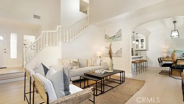 205 Calabria Court, Costa Mesa, CA 92627