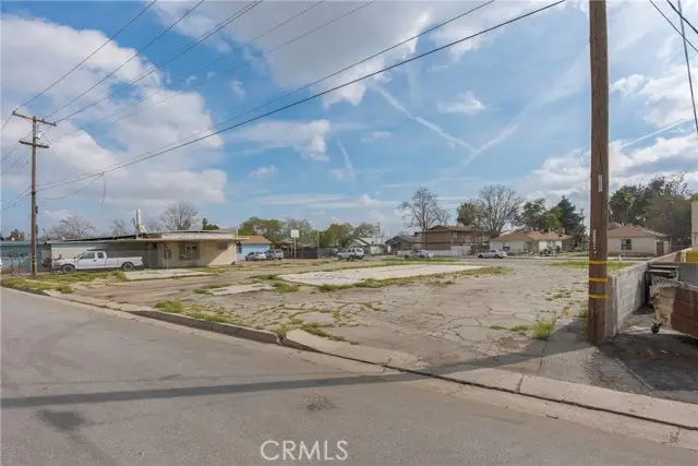217 Niles Place, Bakersfield, CA 93305 - #3
