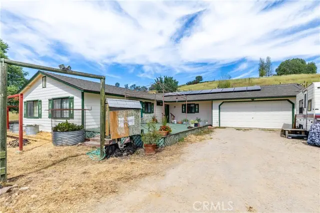 70331 Vineyard Canyon Rd., San Miguel, CA 93451 - #2