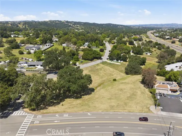 3975 Monterey, Atascadero, CA 93422 - #1