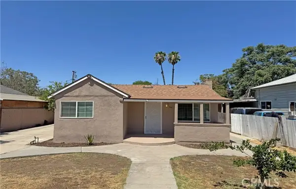 302 Jackson, Fresno, CA 93702