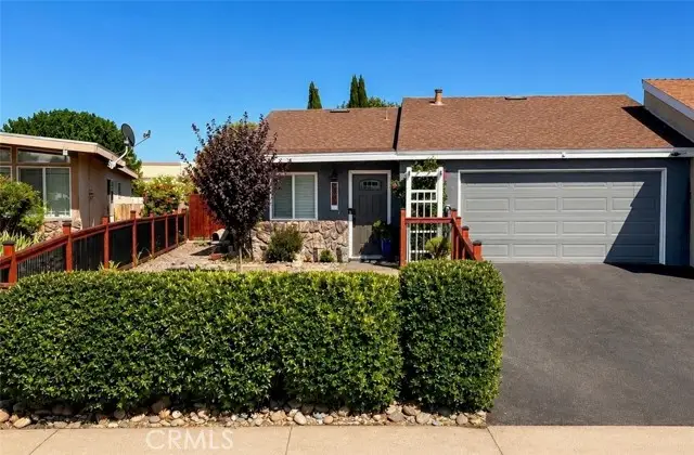 1532 Sierra, Paso Robles, CA 93446 - #1