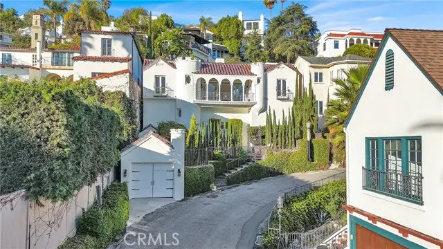 2111 Rockledge, Los Angeles, CA 90068 - #2
