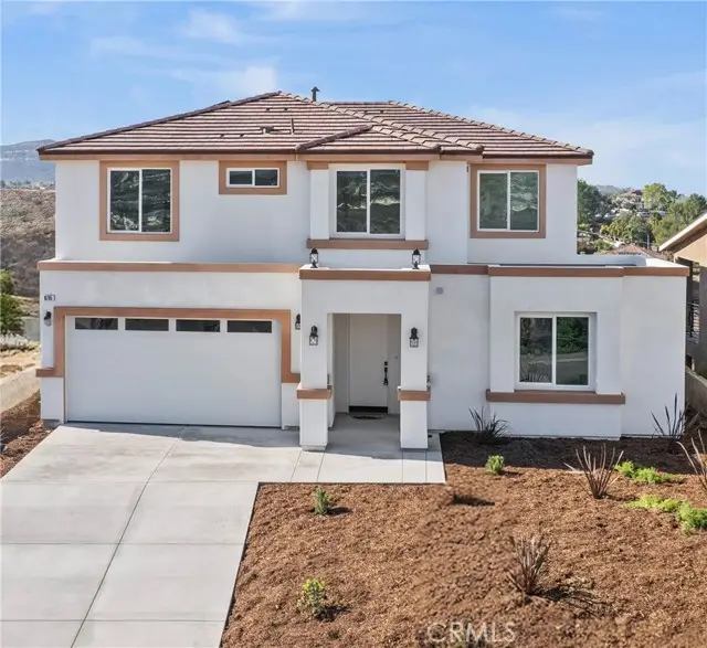 16765 La Bella Villa, Riverside, CA 92503 - #3