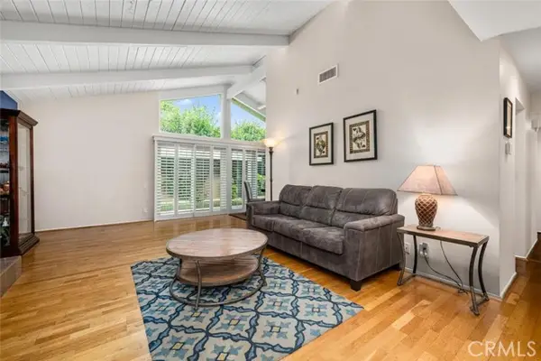 9 Badger Pass, Irvine, CA 92604