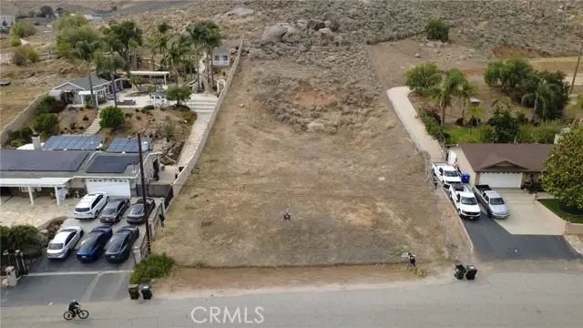 3829 Scenic Drive, Riverside, CA 92509 - #2