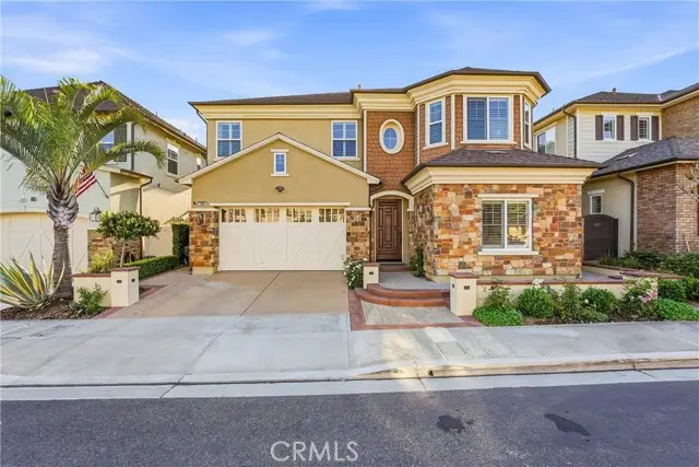17491 Oakbluffs Lane, Huntington Beach, CA 92649 - #1
