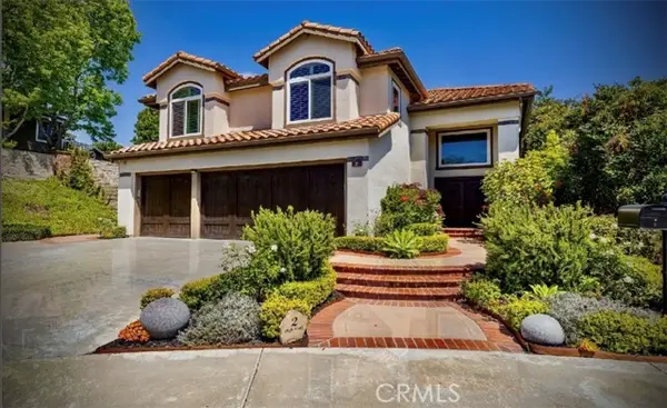 2 High Bluff, Laguna Niguel, CA 92677