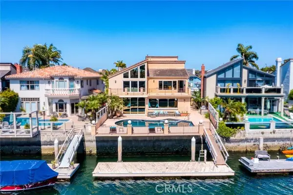 16181 Santa Barbara Lane, Huntington Beach, CA 92649