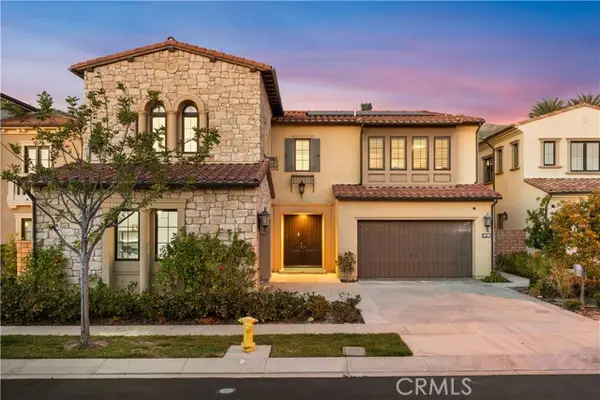 221 Clear Fls, Irvine, CA 92602