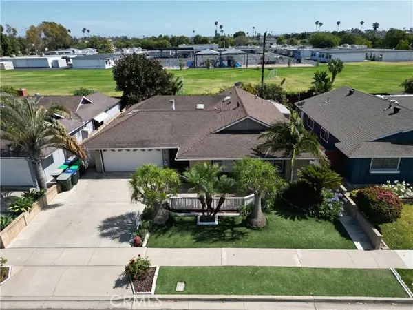 1067 Cheyenne Street, Costa Mesa, CA 92626