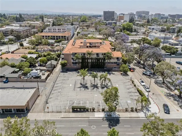 202 17th, Santa Ana, CA 92706 - #3