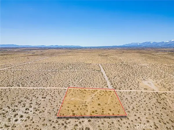 9500 Villa Street, Adelanto, CA 92301