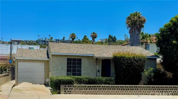 2476 Congress St., San Diego, CA 92110