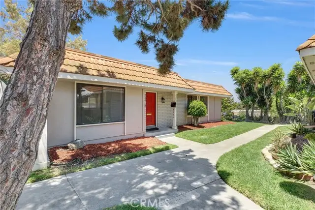 23442 Via San Pablo, Aliso Viejo, CA 92656 - #1