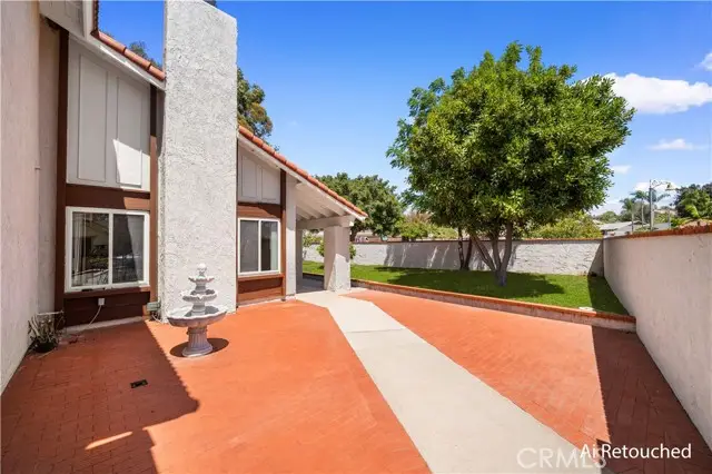 23992 Via La Coruna, Mission Viejo, CA 92691 - #3