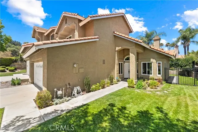 6041 Queens Drive, Anaheim Hills, CA 92807 - #1