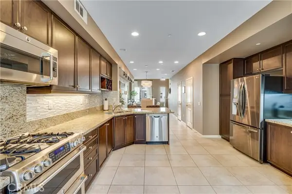 507 Rockefeller, Irvine, CA 92612