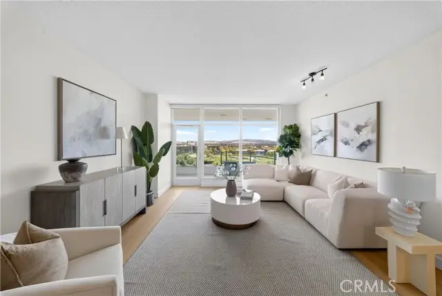 3141 Michelson  #805, Irvine, CA 92612 - #3
