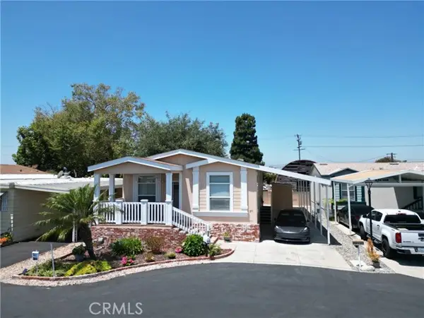 211 Albatross Lane, Fountain Valley, CA 92708