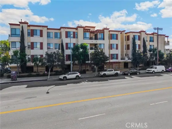 6938 Laurel Canyon  #303, North Hollywood, CA 91605