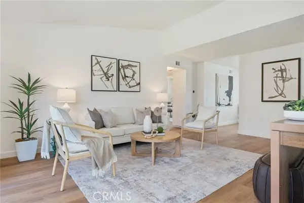 23280 Orange  #6, Lake Forest, CA 92630