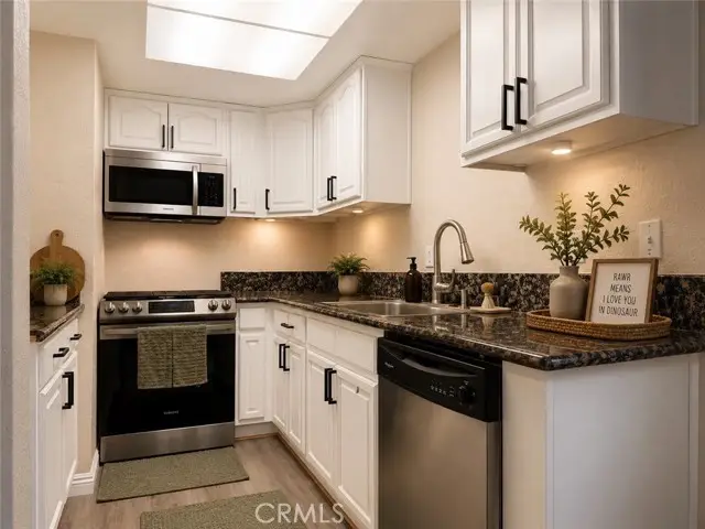 788 Gianni  #202, Corona, CA 92879 - #3