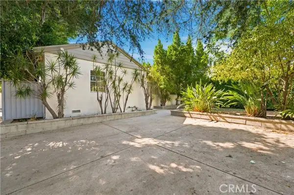 7721 Ethel Avenue, North Hollywood, CA 91605