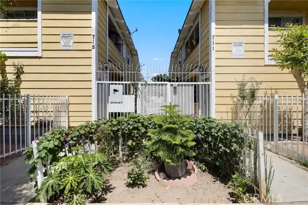 711 Lacy Street  #D, Santa Ana, CA 92701