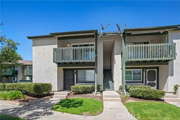 23232 orange av  #2, Lake Forest, CA 92630