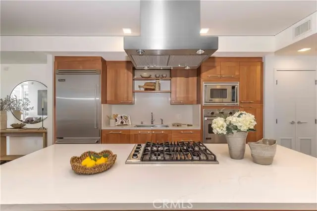 9 MacArthur Place  #1404, Santa Ana, CA 92707 - #2
